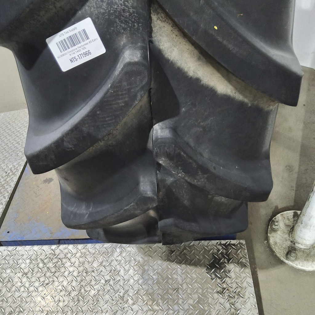 460/85R30 Firestone Performer 85 R-1W 145D 70%