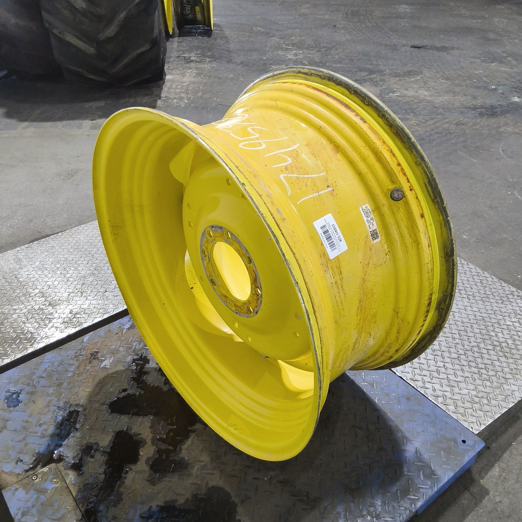 15"W x 30"D, John Deere Yellow 8-Hole Stub Disc (groups of 2 bolts)