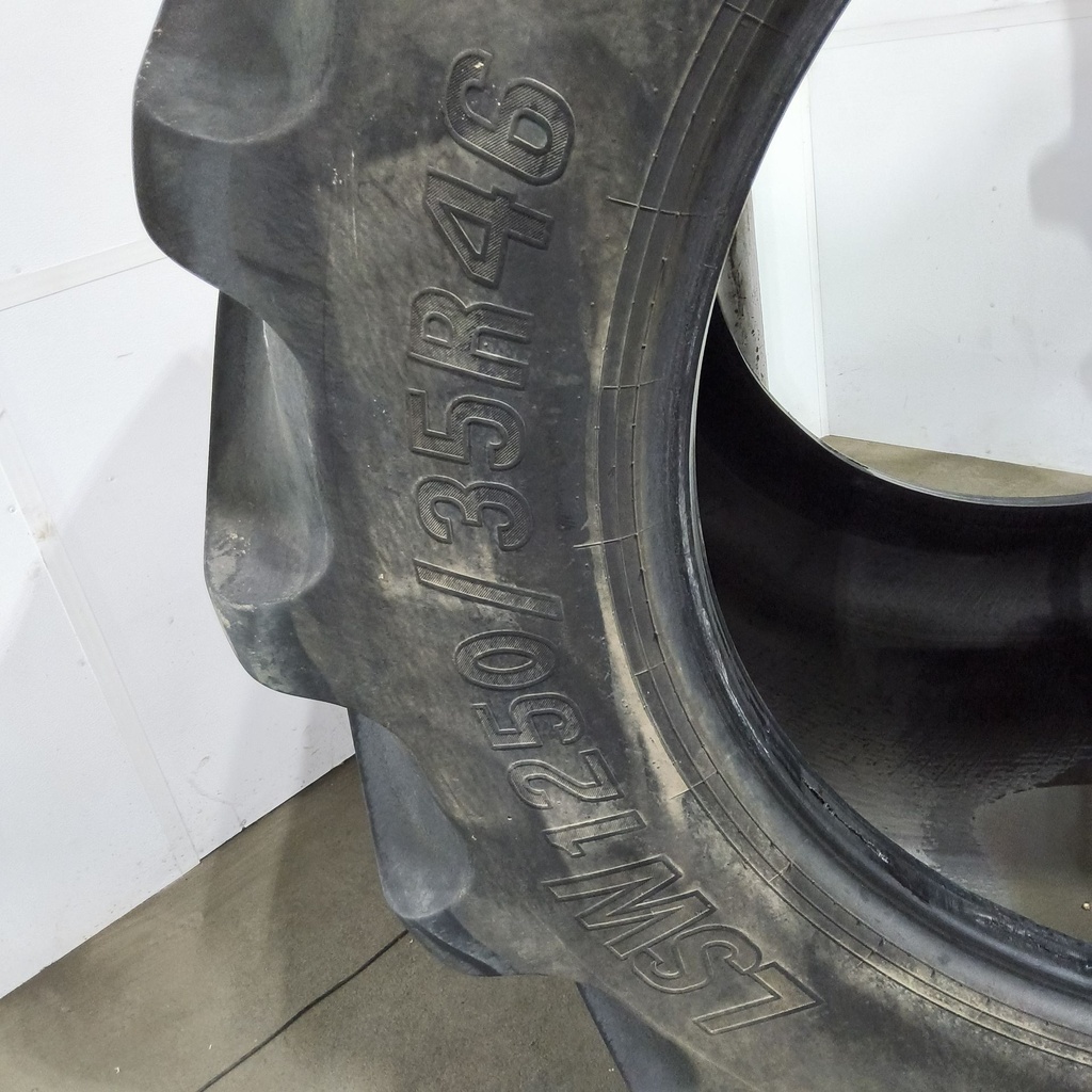 LSW1250/35R46 Goodyear Farm Custom Flo Grip R-2 195B 80%