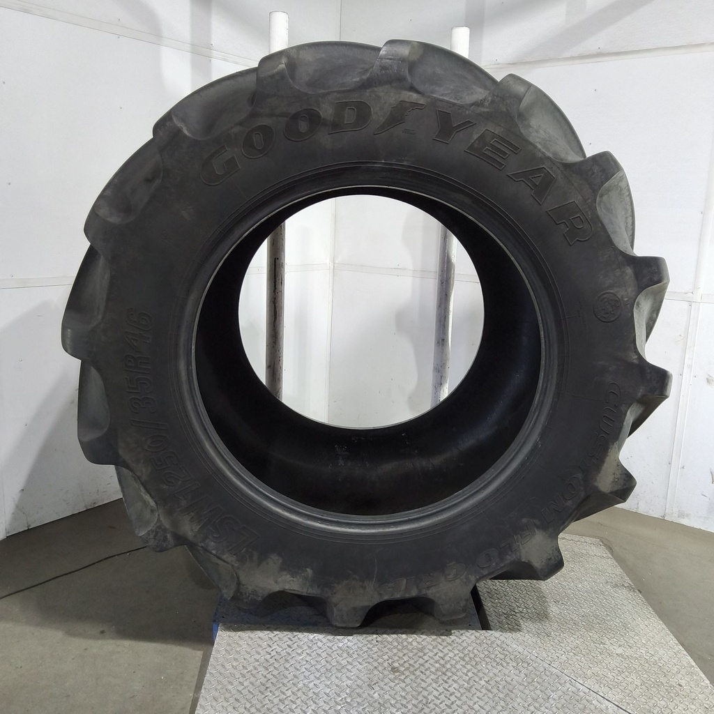 LSW1250/35R46 Goodyear Farm Custom Flo Grip R-2 195B 80%