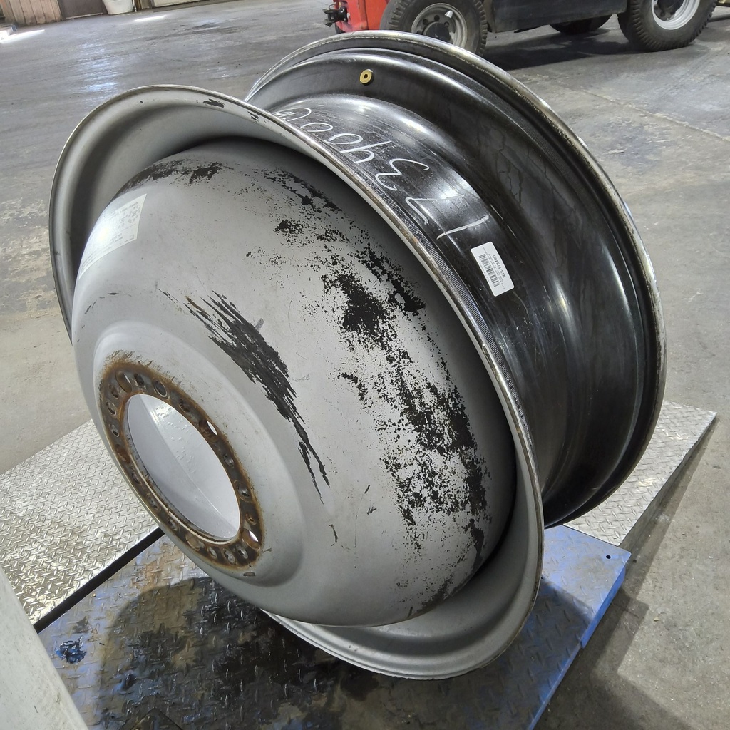 16"W x 42"D, Case IH Silver Mist 20-Hole Dolly Dual , -15.38" Offset