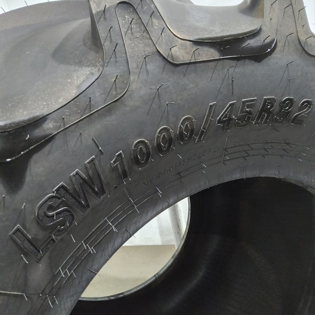 LSW1000/45R32 Goodyear Farm Optitrac R-1W 184D 99%