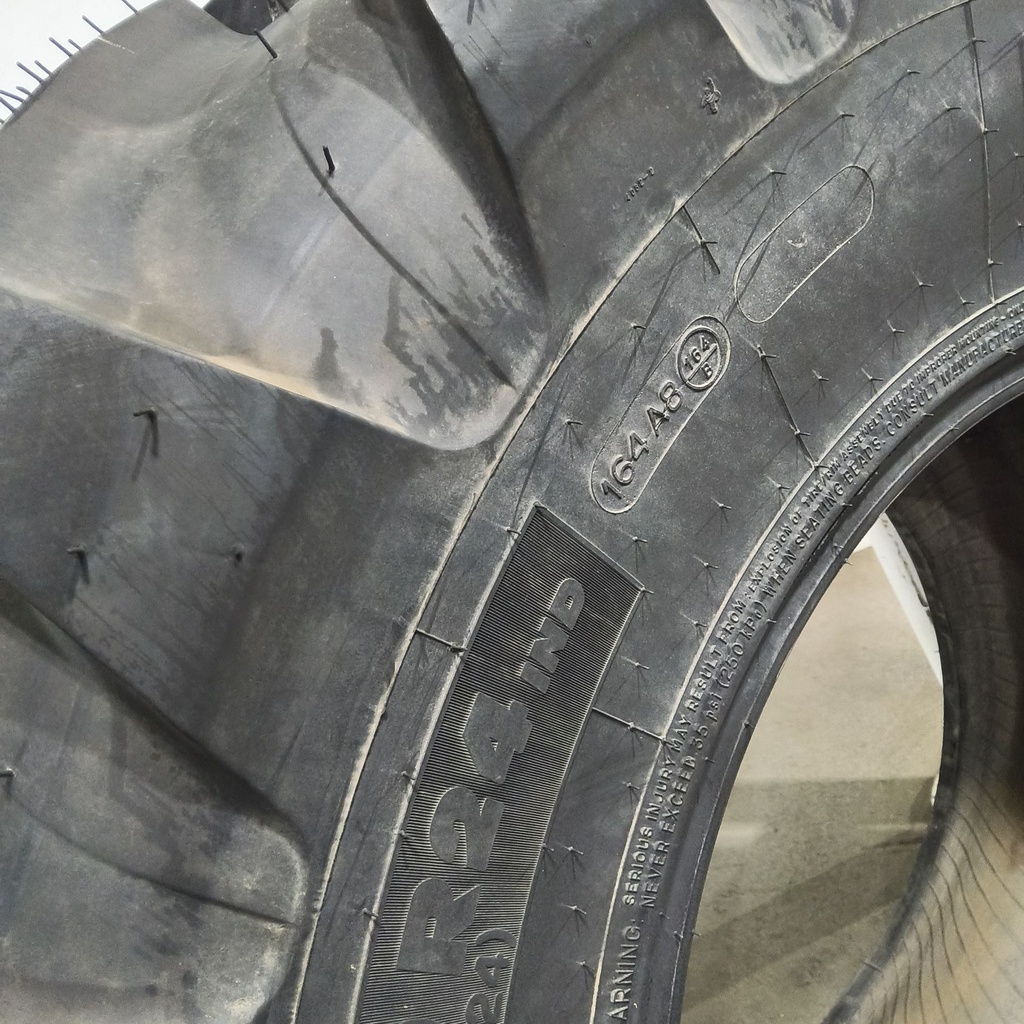 500/70R24 Michelin XMCL R-4 164A8 99%