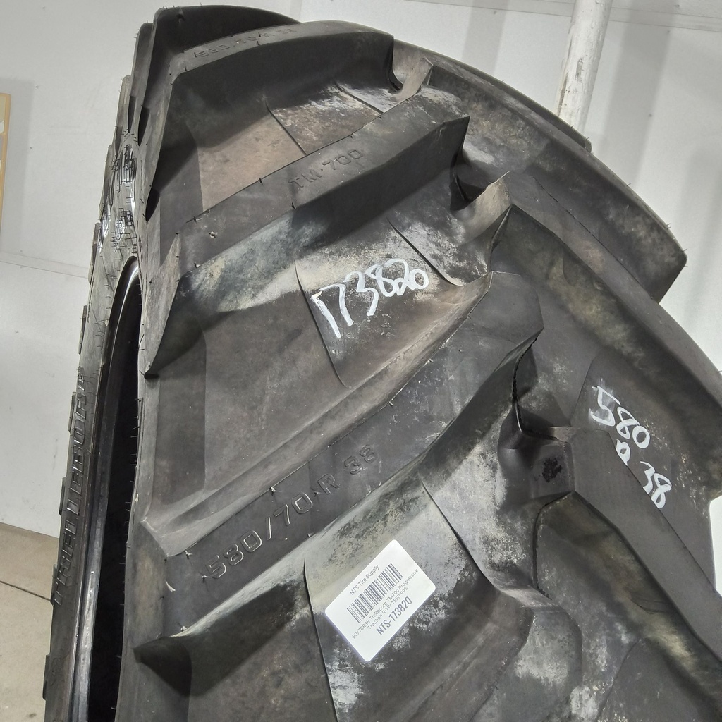 580/70R38 Trelleborg TM700 Progressive Traction R-1W 155D 99%