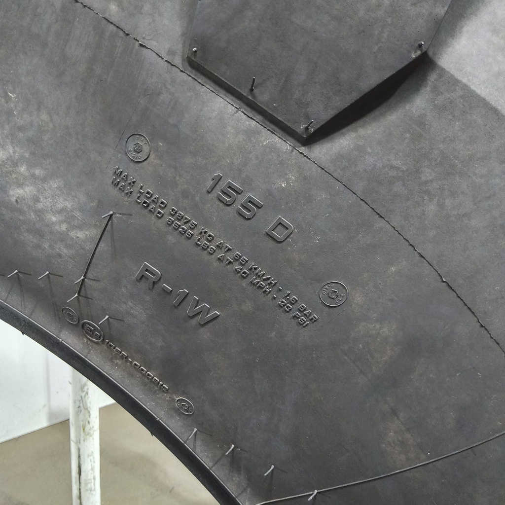 580/70R38 Trelleborg TM700 Progressive Traction R-1W 155D 99%