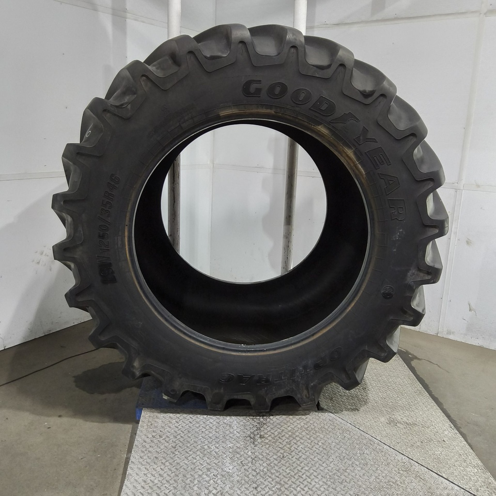 LSW1250/35R46 Goodyear Farm Optitrac R-1W 195D 80%