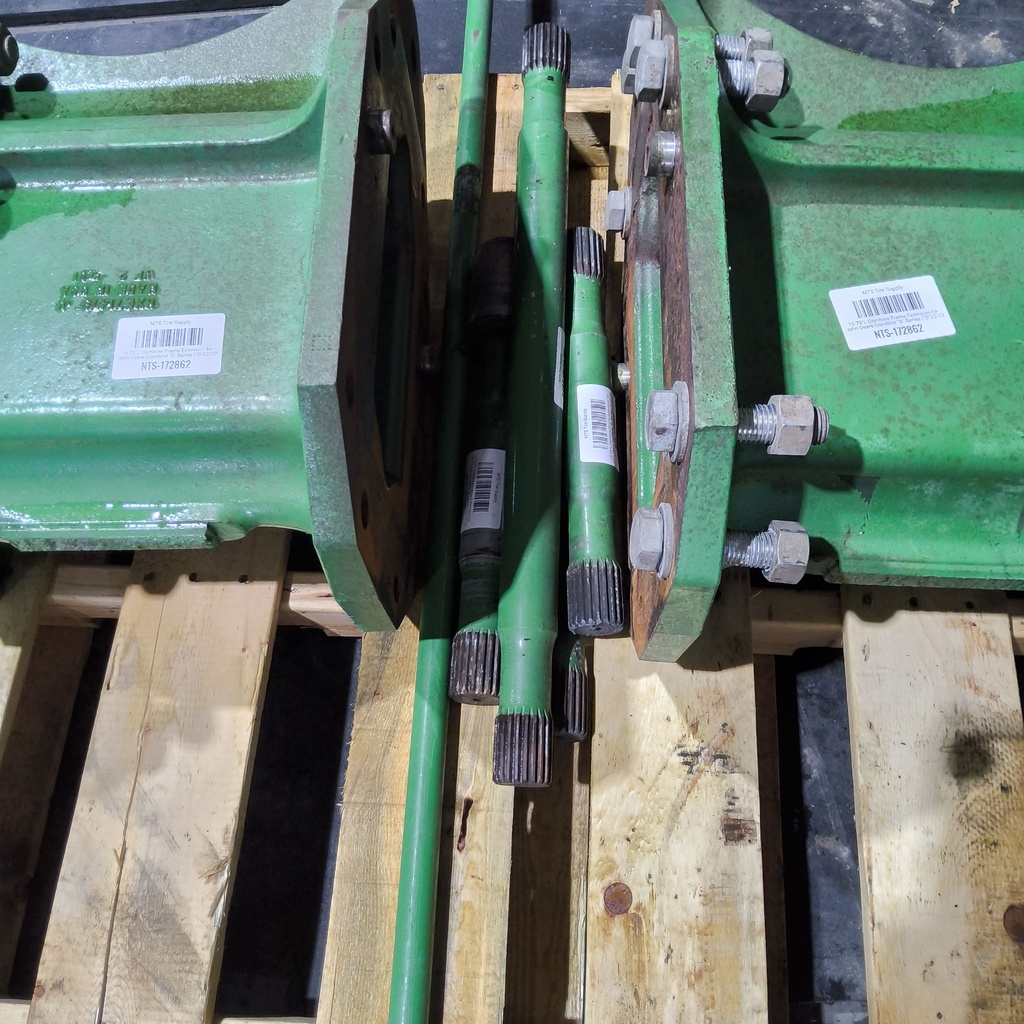 15.75"L Combine Frame Extension for John Deere Combine "S" Series ("D"22/22 spline drive shafts), John Deere Green
