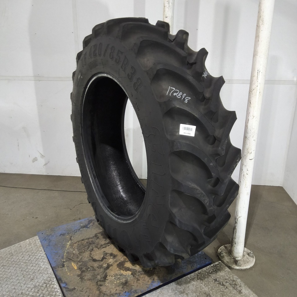 VF420/85R38 Firestone Radial All Traction DT R-1W 159B 99%