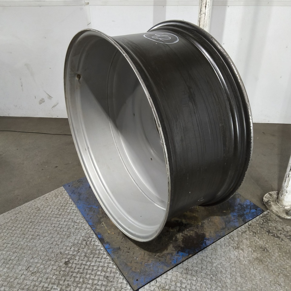 18"W x 42"D, Case IH Silver Mist 10-Hole Formed Plate , -9" Offset
