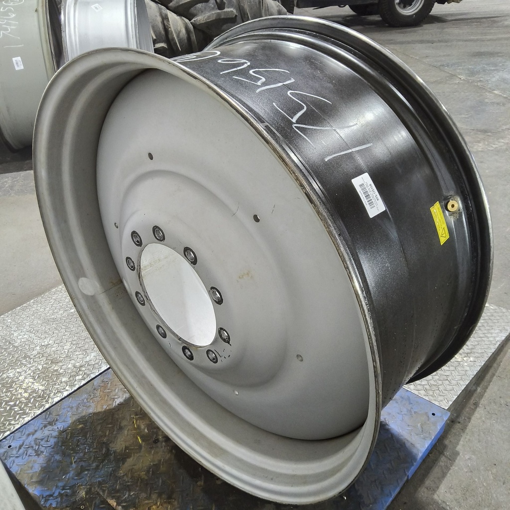 18"W x 42"D, Case IH Silver Mist 10-Hole Formed Plate , -9" Offset