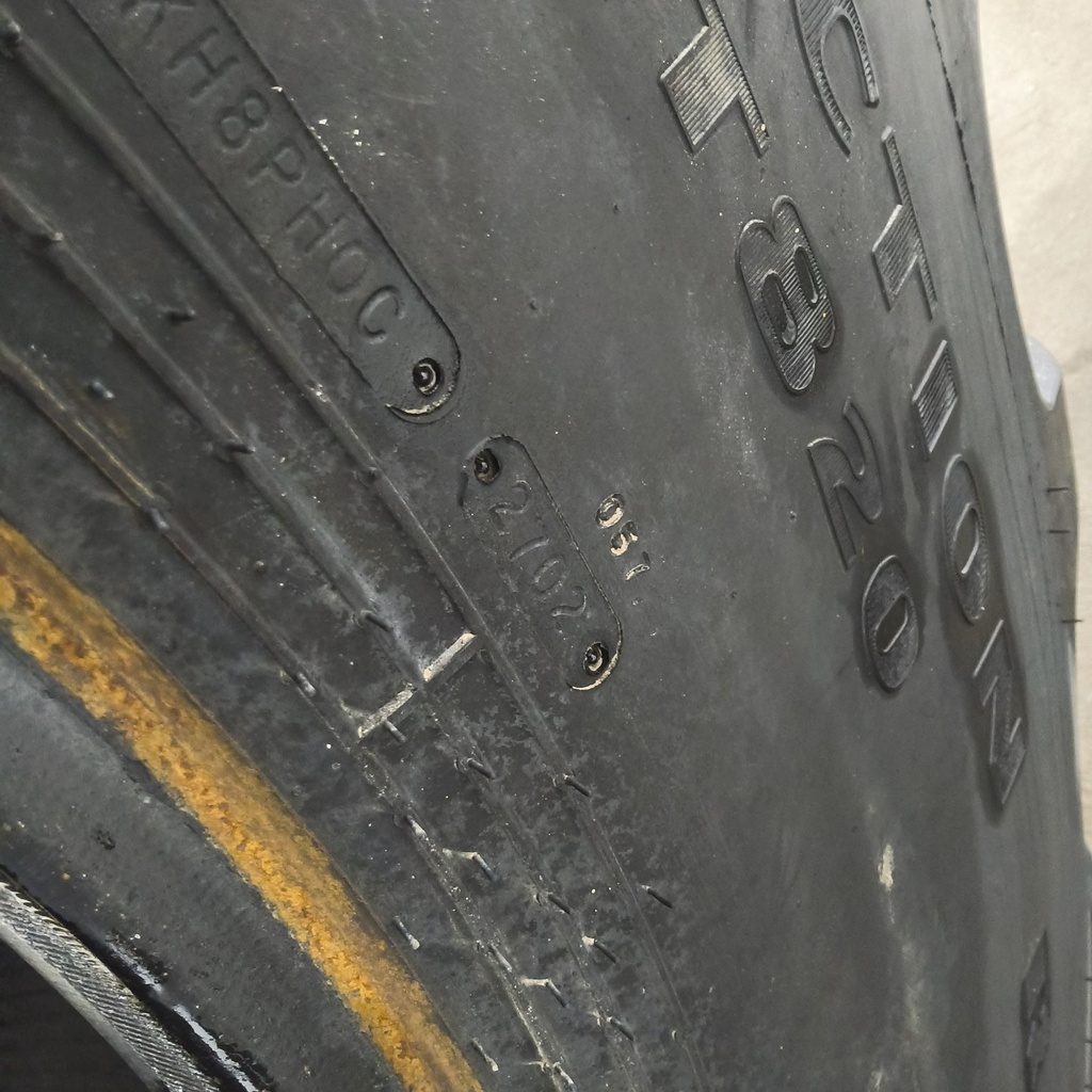 650/85R38 Goodyear Farm DT820 Super Traction R-1W 173A8 85%