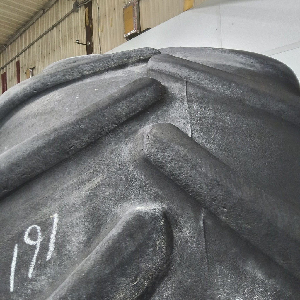 710/70R42 Firestone Maxi Traction R-1W 168D 35%