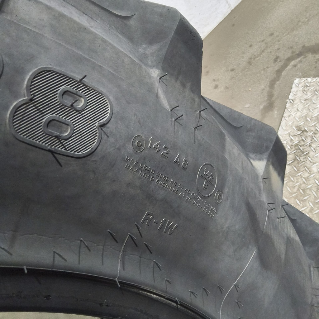 380/80R38 Trelleborg TM600 R-1W 142B/142A8 85%