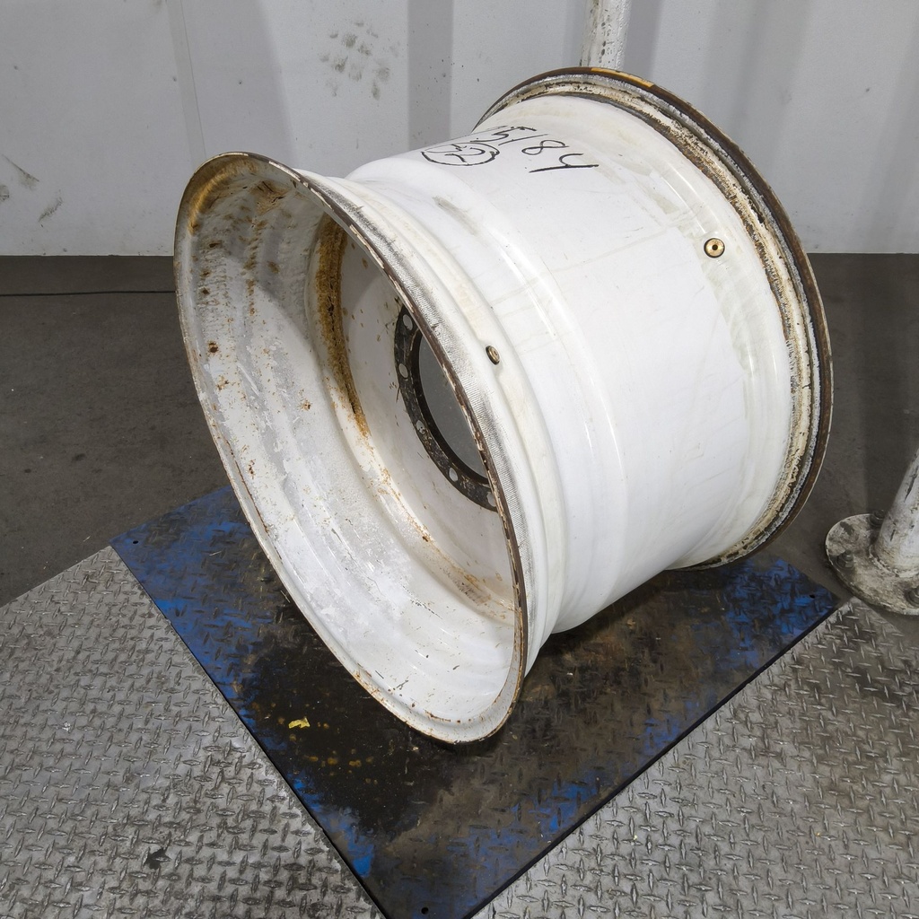 21"W x 32"D, Ford / New Holland White 10-Hole Flat Plate , 0.25" Offset