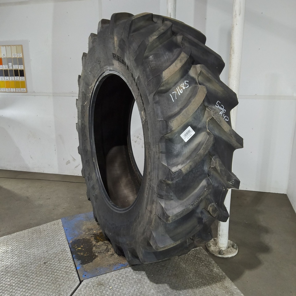 520/85R42 Firestone Performer 85 Extra R-1W 157B 99%