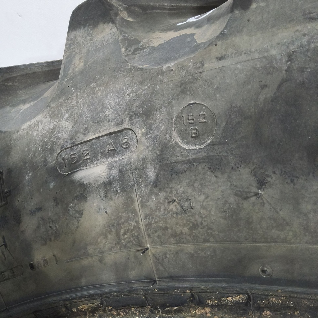 380/90R54 Firestone Radial 9000 R-1W 152A8/152B 95%