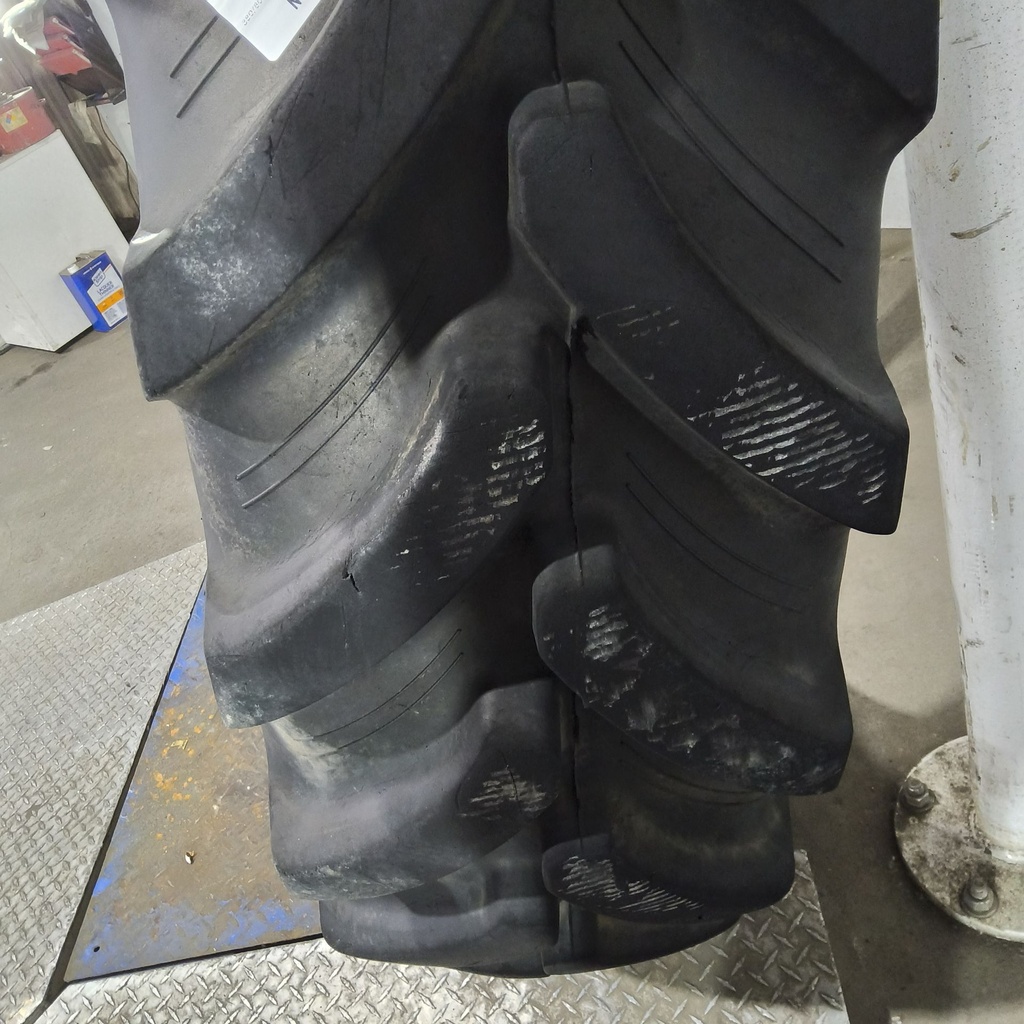 380/80R38 Firestone Maxi Traction R-1W 142D 85%