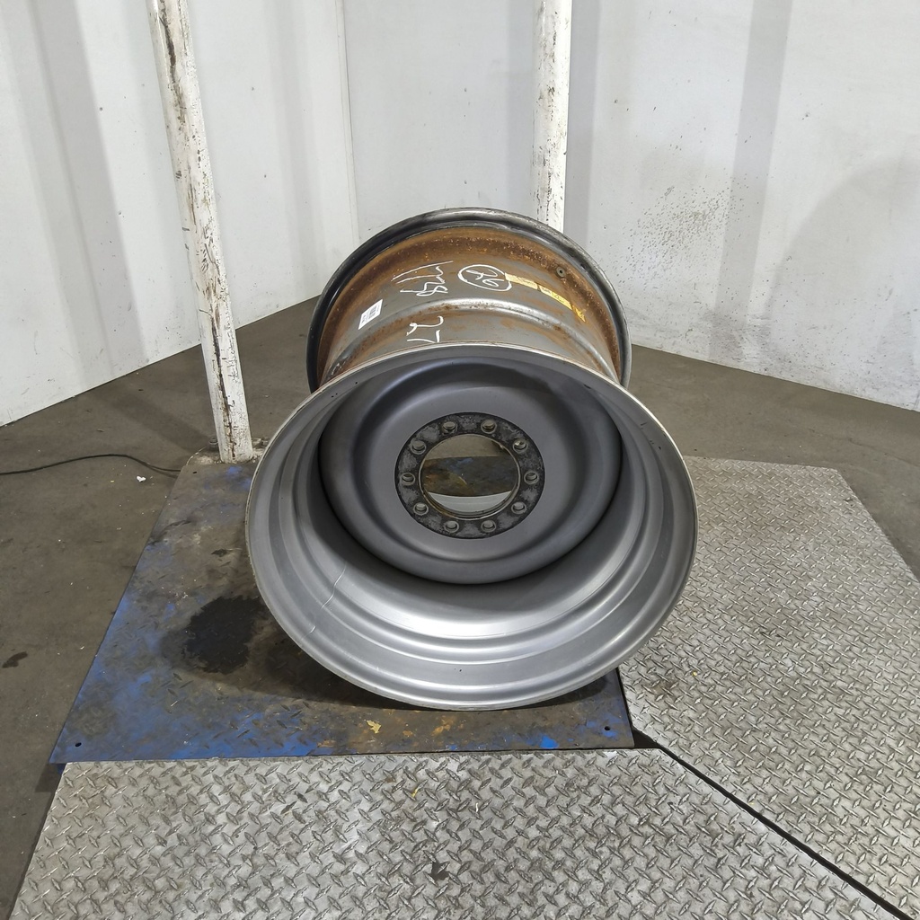 25"W x 26"D, Case IH Silver Mist 10-Hole Formed Plate , -5.25" Offset