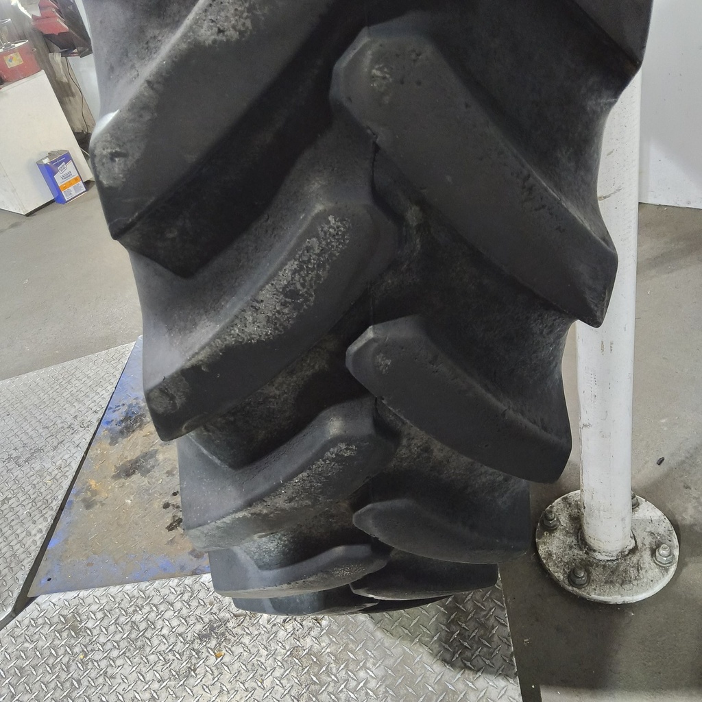 VF380/90R46 Michelin Spraybib R-1S 173D 55%