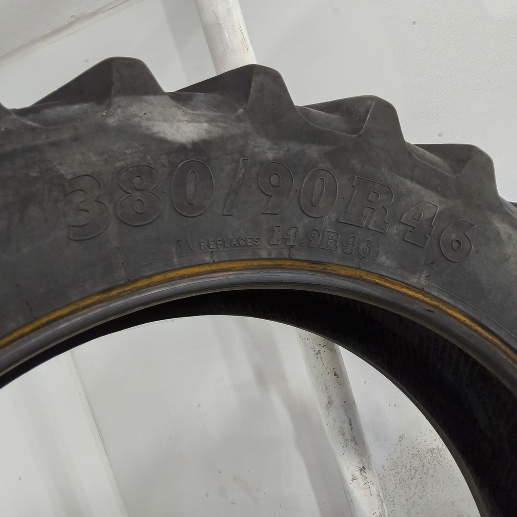 380/90R46 BKT Tires Agrimax RT 945 R-1W 159A8 50%