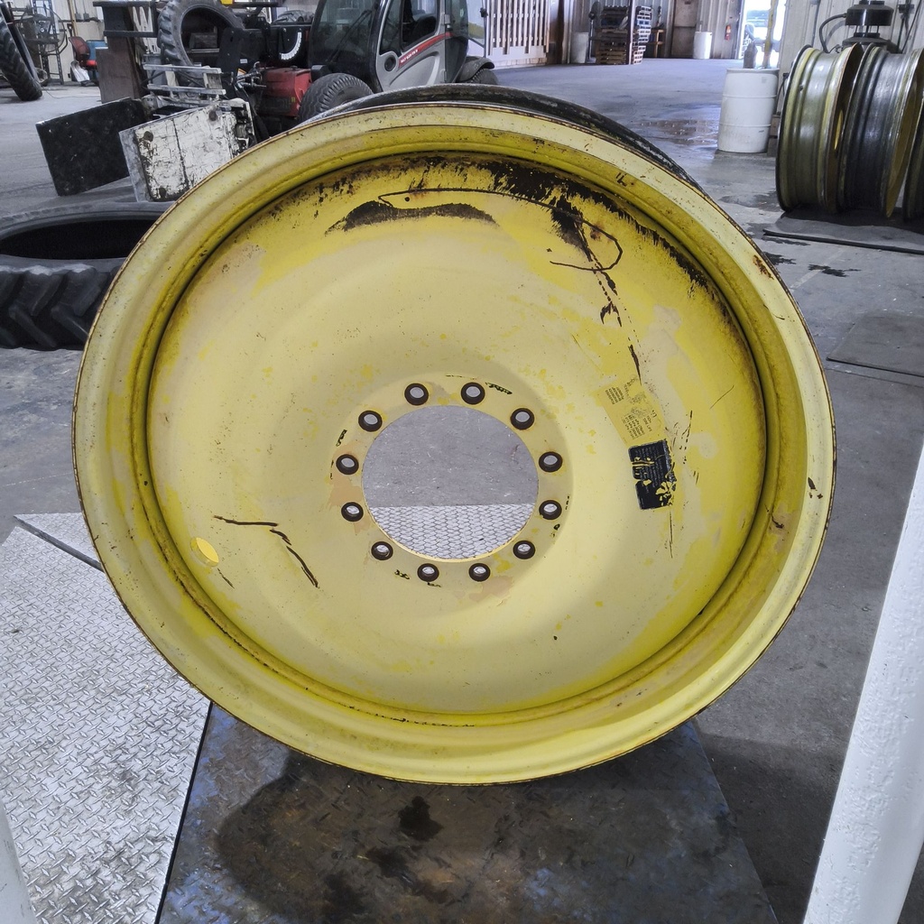 13"W x 46"D, John Deere Yellow 12-Hole Bubble Disc Sprayer , -4.62" Offset