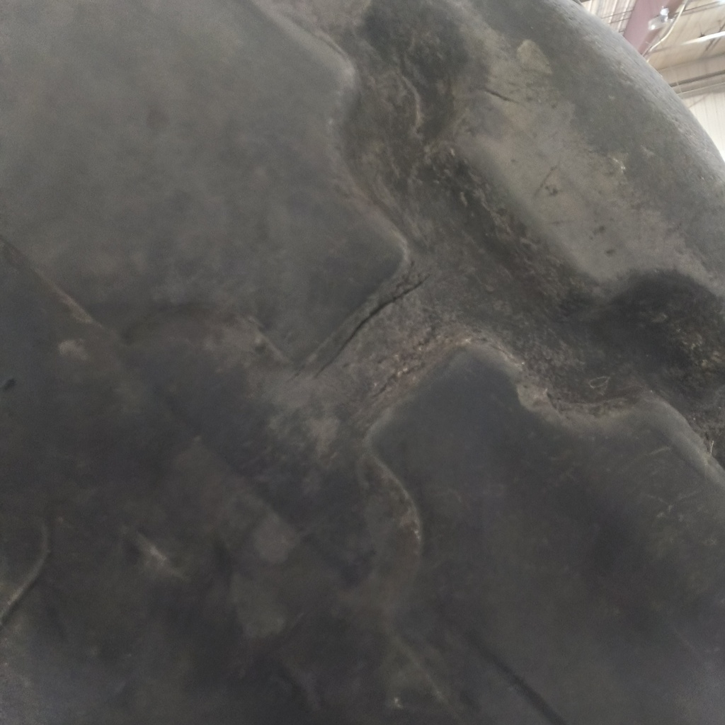 30.5L-32 Firestone All Non-Skid Tractor R-3 G (14 Ply), 85%