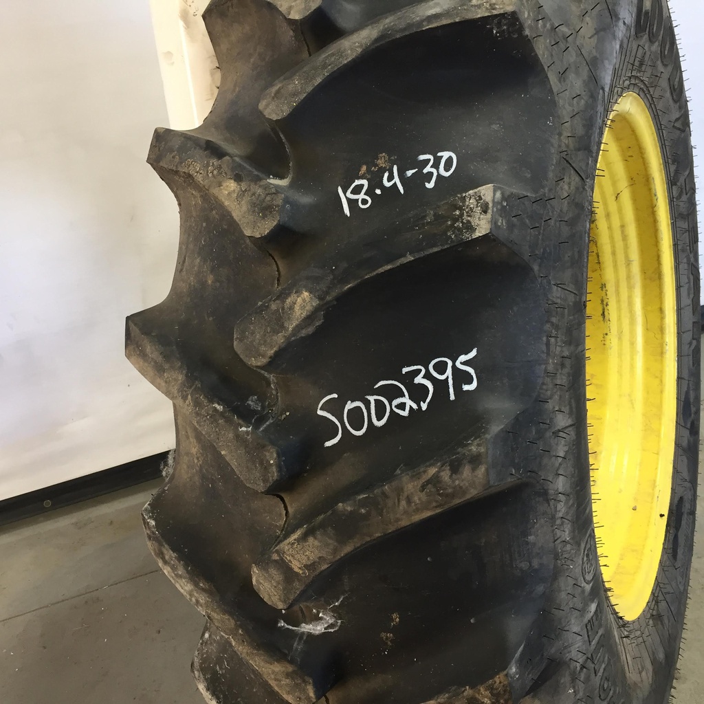 18.4/-30 Goodyear Farm Dura Torque R-1, D (8 Ply) 90%