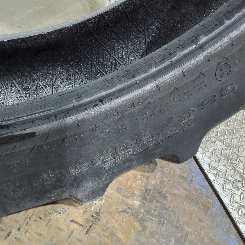 380/90R54 Goodyear Farm DT800 Super Traction R-1W 152A8 40%