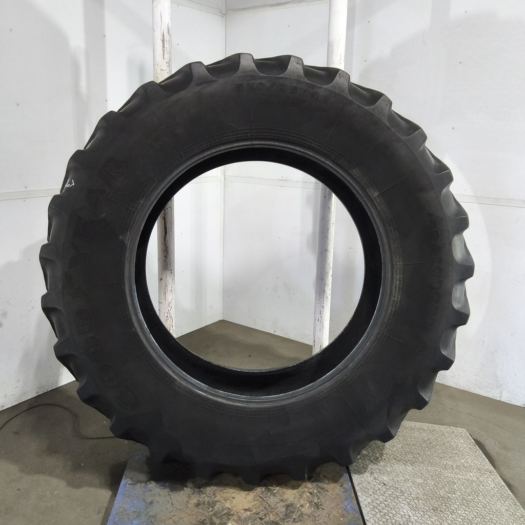 520/85R42 Goodyear Farm UltraTorque Radial R-1 157A8 45%