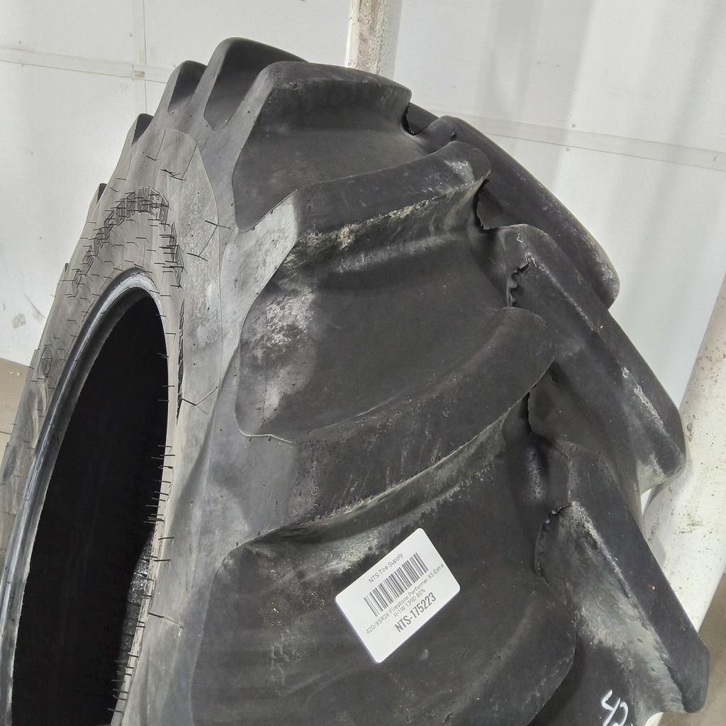 420/85R28 Firestone Performer 85 Extra R-1W 139D 80%