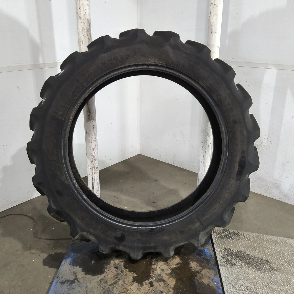 320/85R38 Goodyear Farm DT800 Super Traction R-1W 143A8 70%