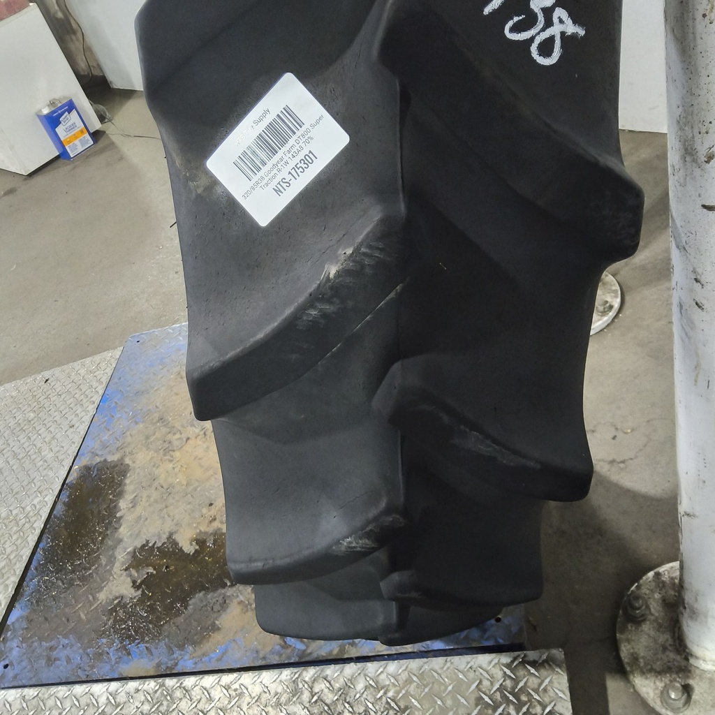 320/85R38 Goodyear Farm DT800 Super Traction R-1W 143A8 70%