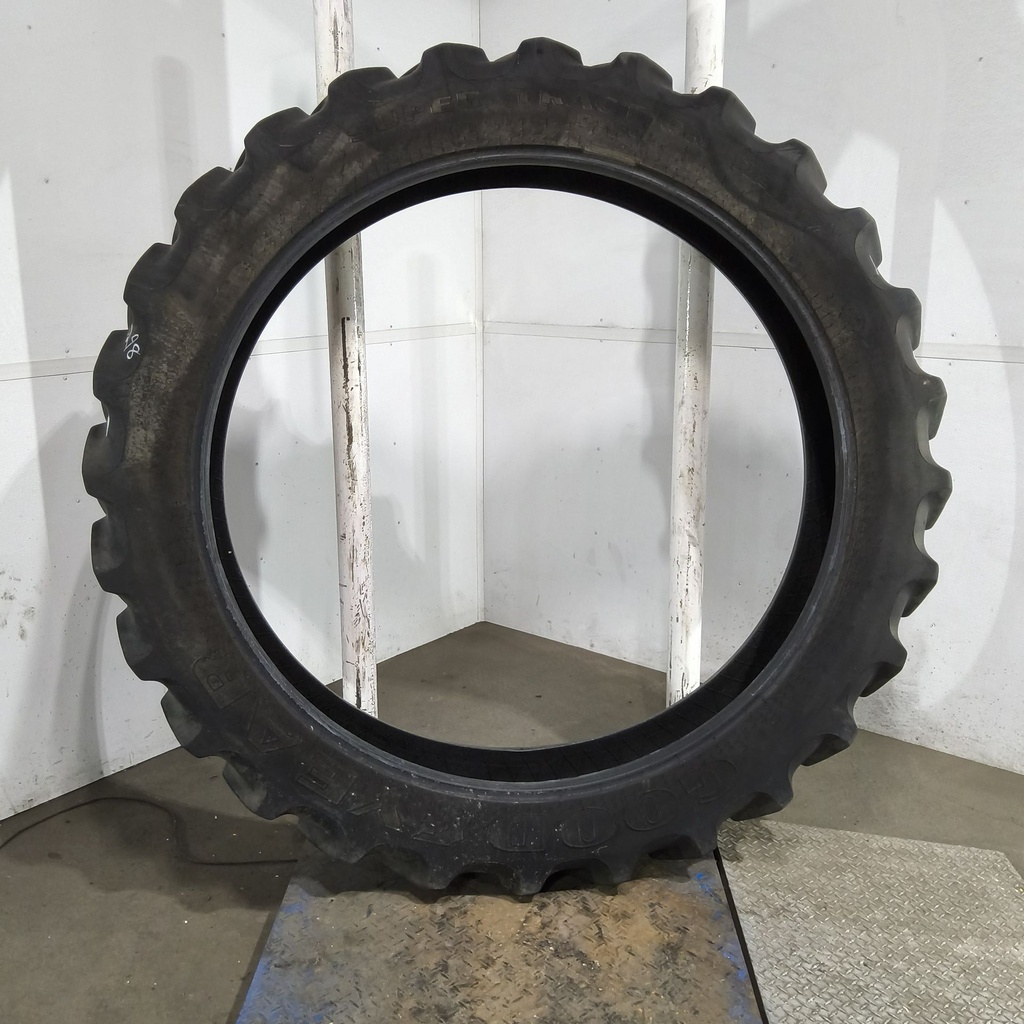 320/90R54 Goodyear Farm DT800 Super Traction R-1W 149A8 80%