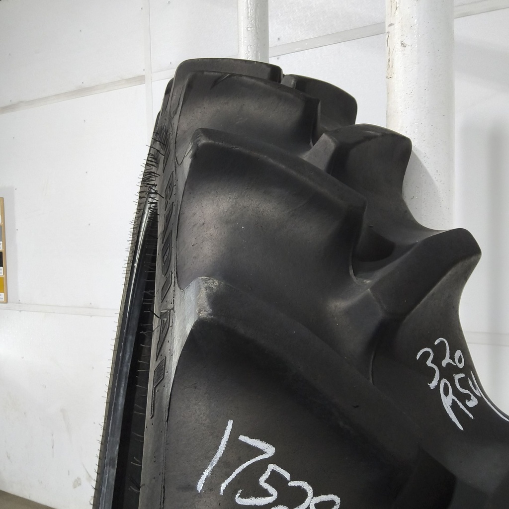320/90R54 Goodyear Farm DT800 Super Traction R-1W 149A8 80%