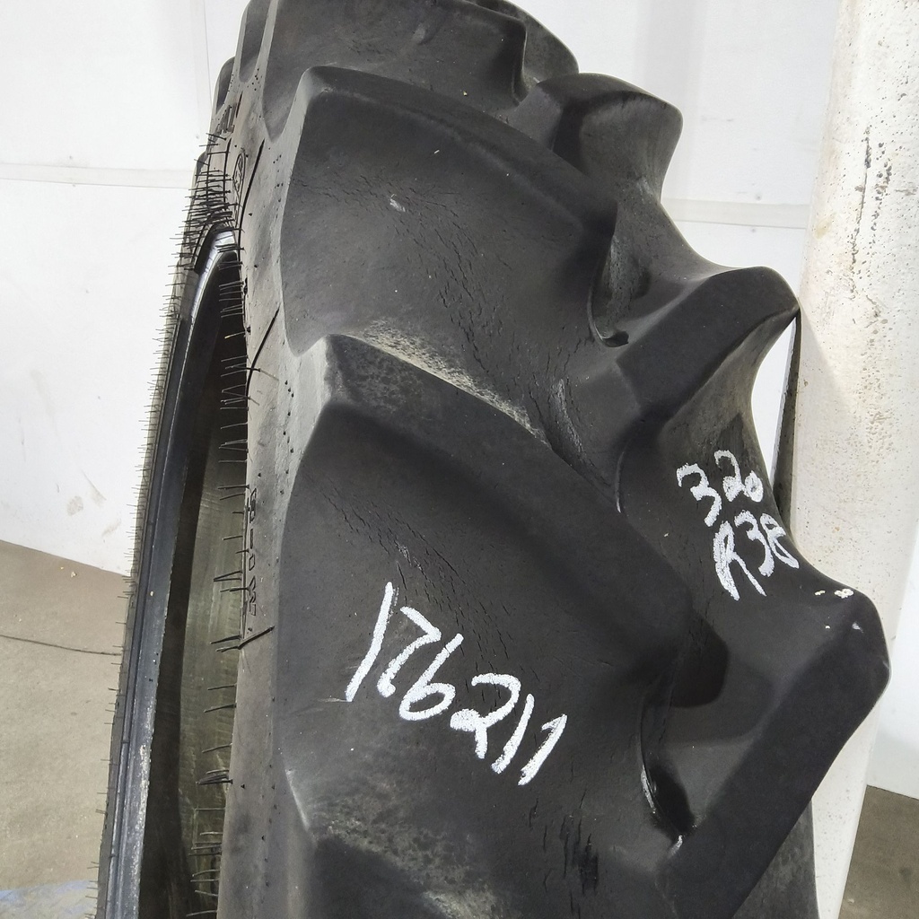 320/85R38 Goodyear Farm DT800 Super Traction R-1W 143A8 70%