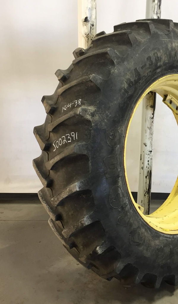 18.4/-38 Firestone Super All Traction II 23 R-1, D (8 Ply) 90%