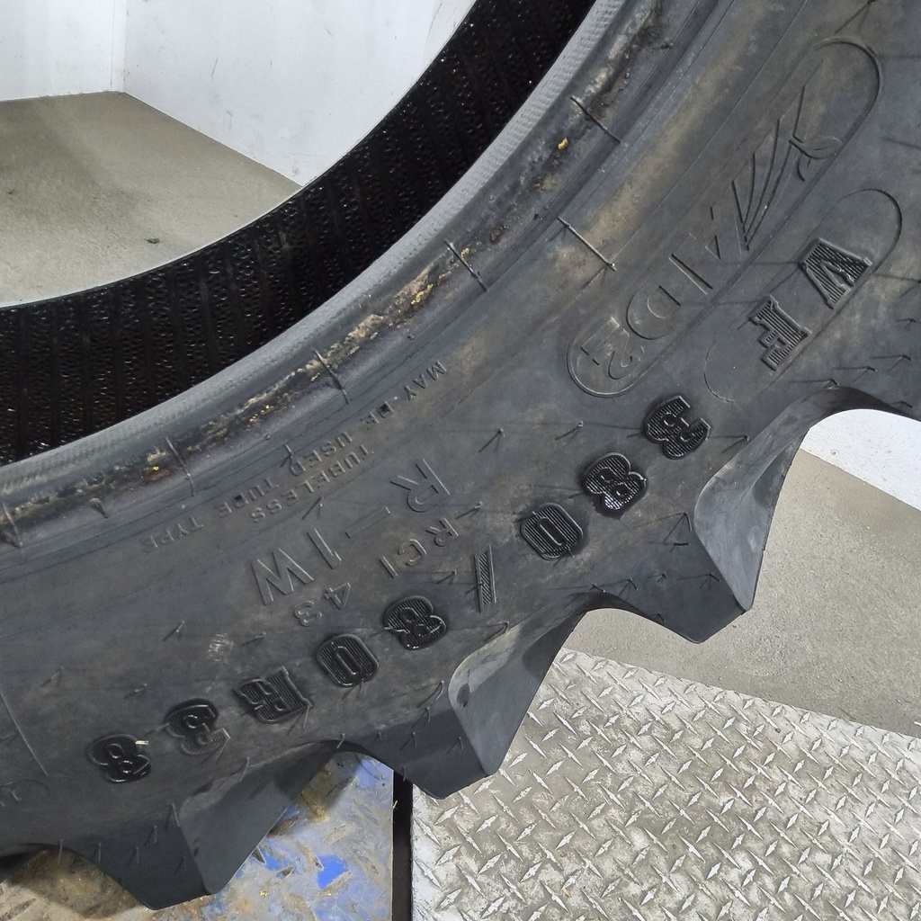VF380/80R38 Firestone Radial All Traction DT R-1W 154B 95%