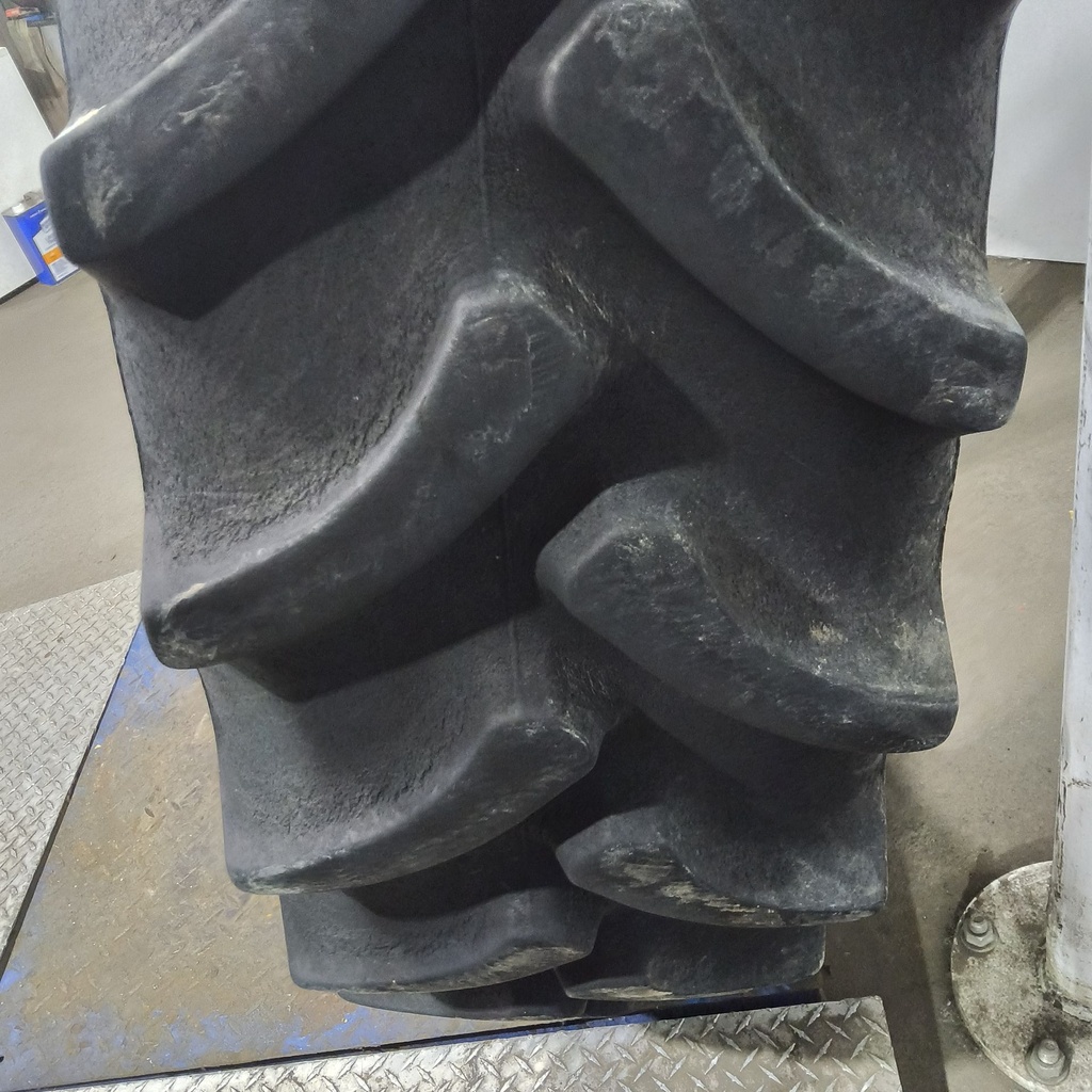 380/80R38 Firestone Radial All Traction DT R-1W 142A8 60%