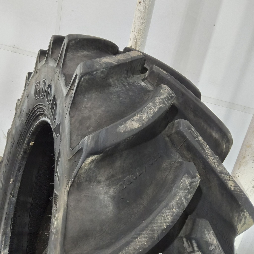 480/70R30 Goodyear Farm DT812 Optitrac R-1W 152B 80%