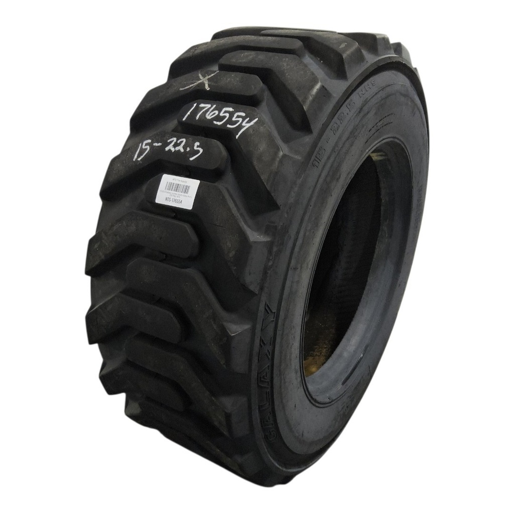 15-22.5 Galaxy Jumbo Beefy Baby R-4 L (20 Ply), 90%