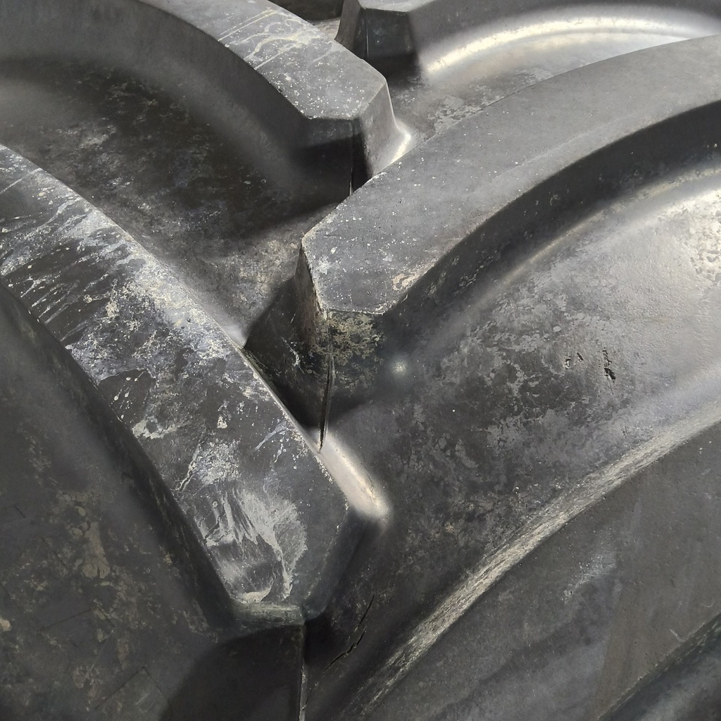 900/60R32 Goodyear Farm Optitrac DT830HD R-1W 185A8 75%