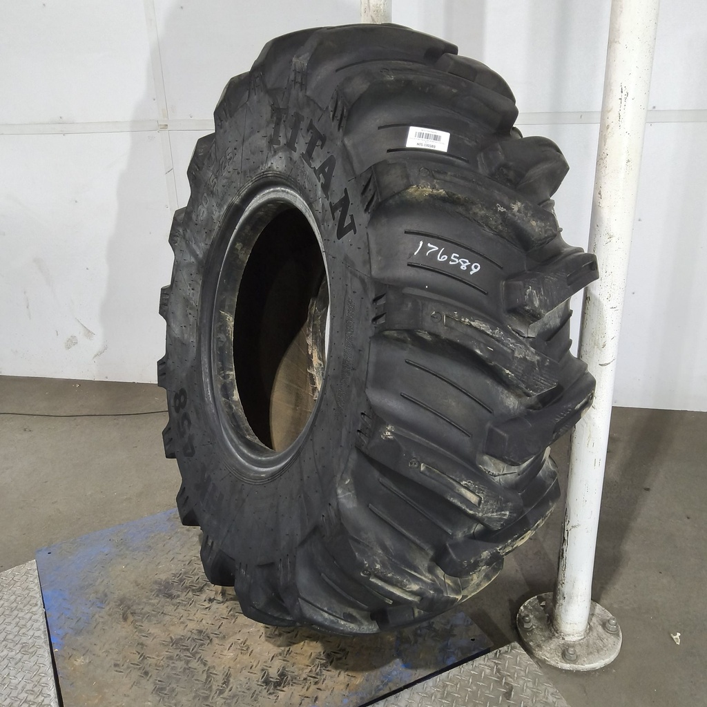 20.5-25 Titan Farm HK 458 E-4 L (20 Ply), 80%