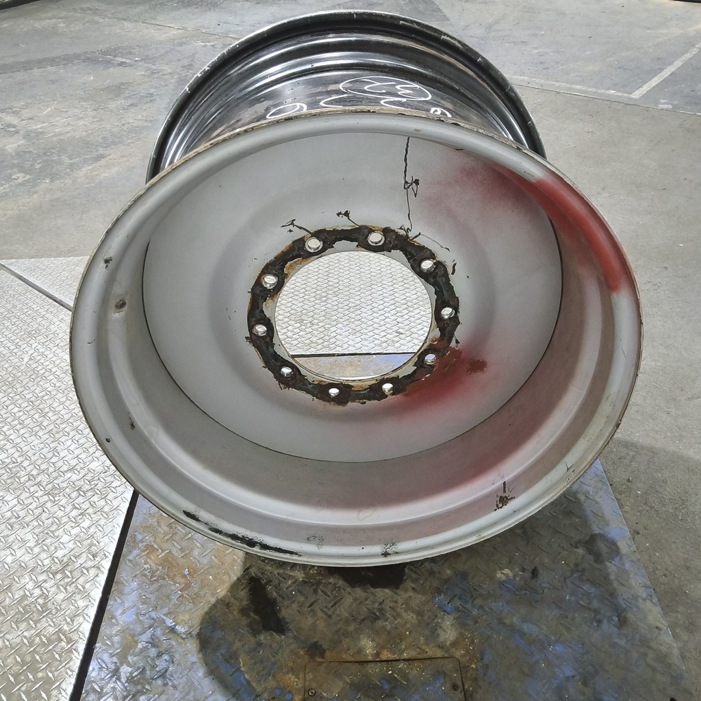 21"W x 32"D, Case IH Silver Mist 10-Hole Formed Plate , -3.75" Offset