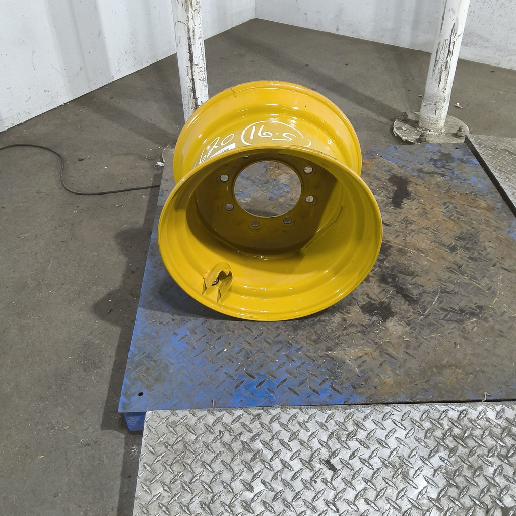 9.75"W x 16.5"D, Cat Yellow 8-Hole Formed Plate , -2.56" Offset