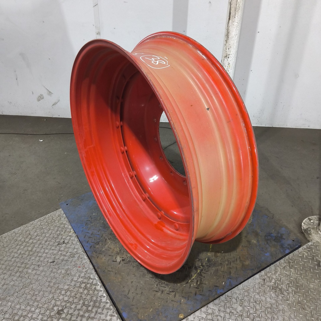 11"W x 38"D, Fendt/Agco Red 16-Hole Stub Disc