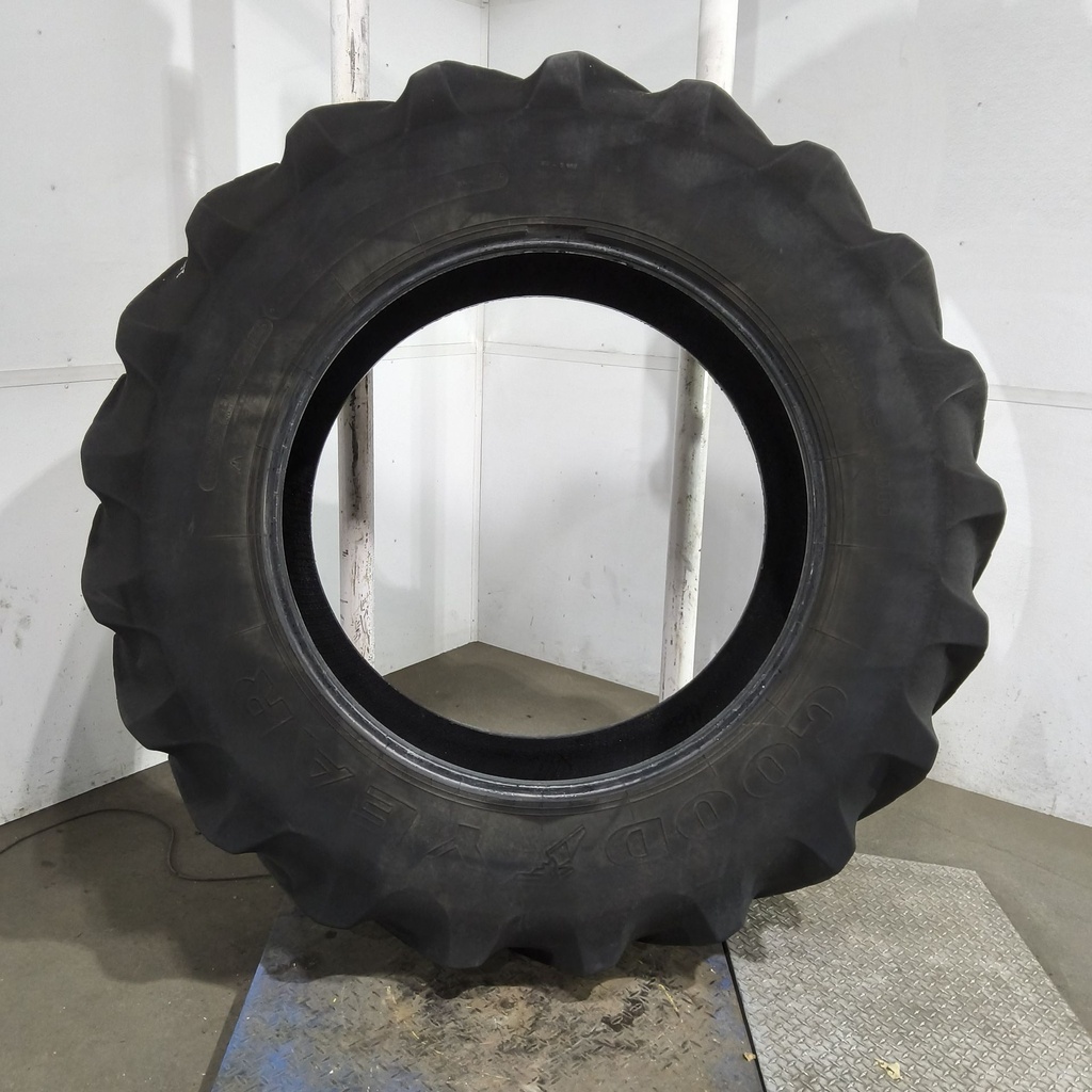 520/85R42 Goodyear Farm Super Traction Radial R-1W 157A8 60%