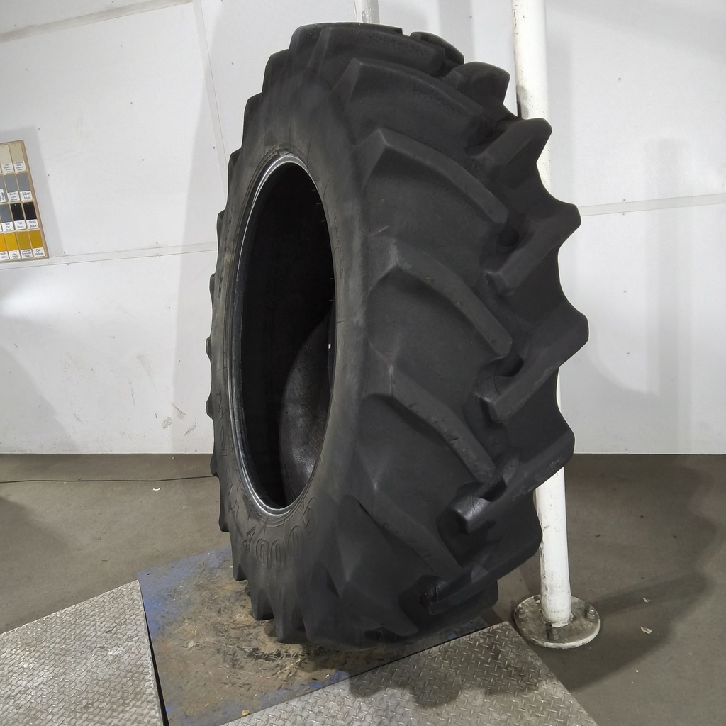 520/85R42 Goodyear Farm Super Traction Radial R-1W 157A8 60%