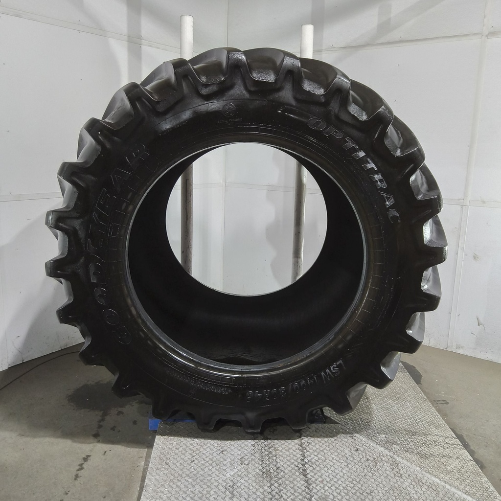 LSW1400/30R46 Goodyear Farm Optitrac R-1W 201D 80%