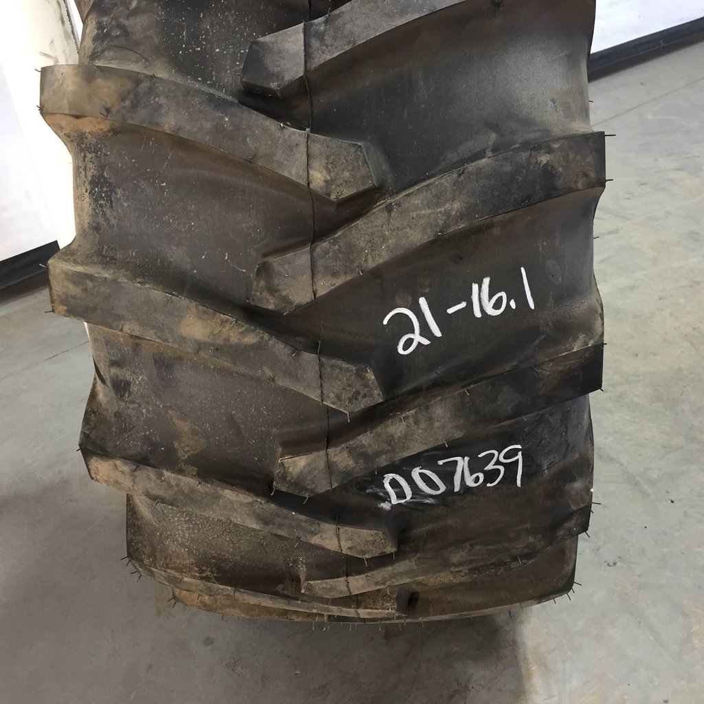 21.5/L-16.1 American Farmer (STA) Traction Implement SL  I-3, E (10 Ply) 99%