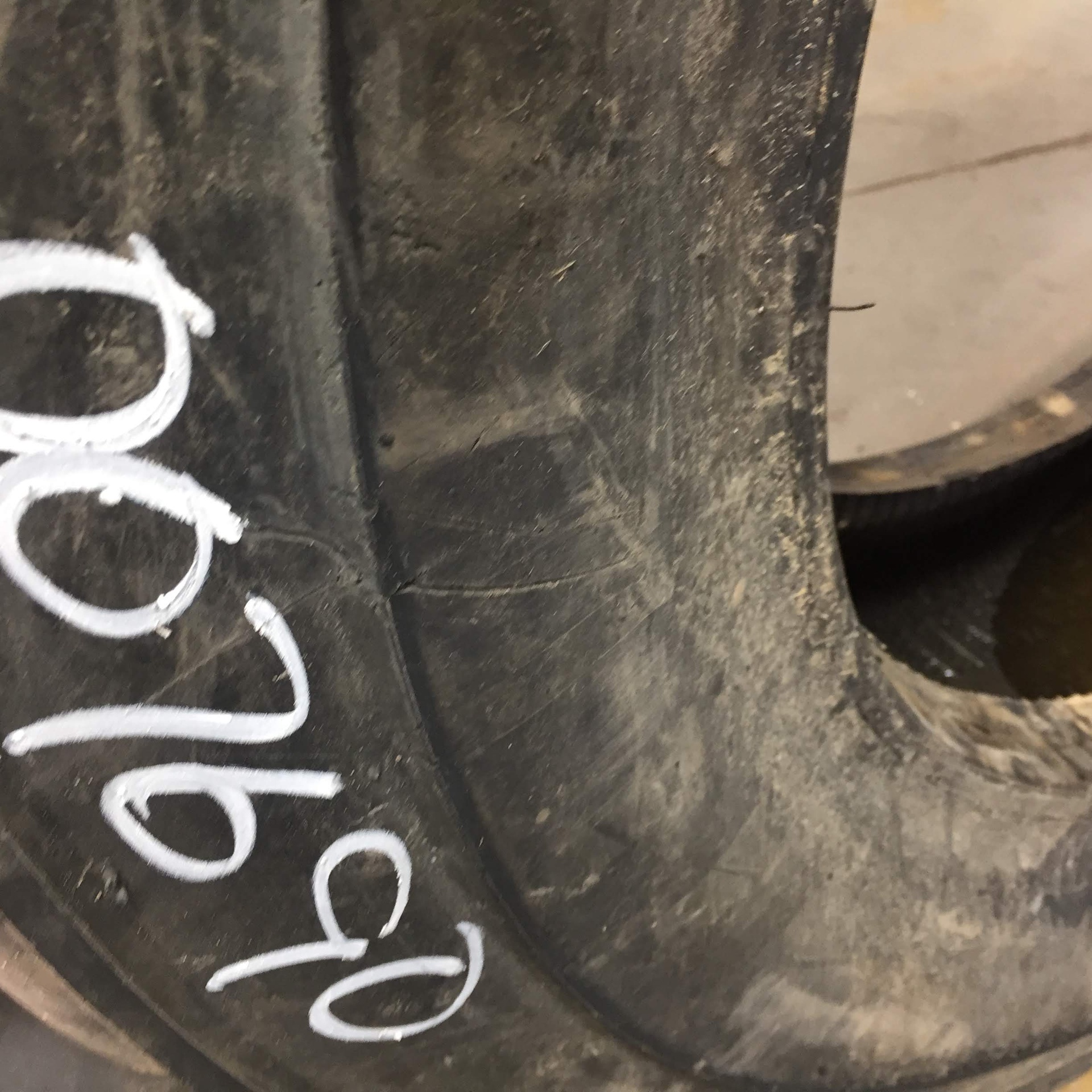 Used370/7528 Blackstone Lightning Agricultural Tires for Sales NTS Tire Supply New & Used